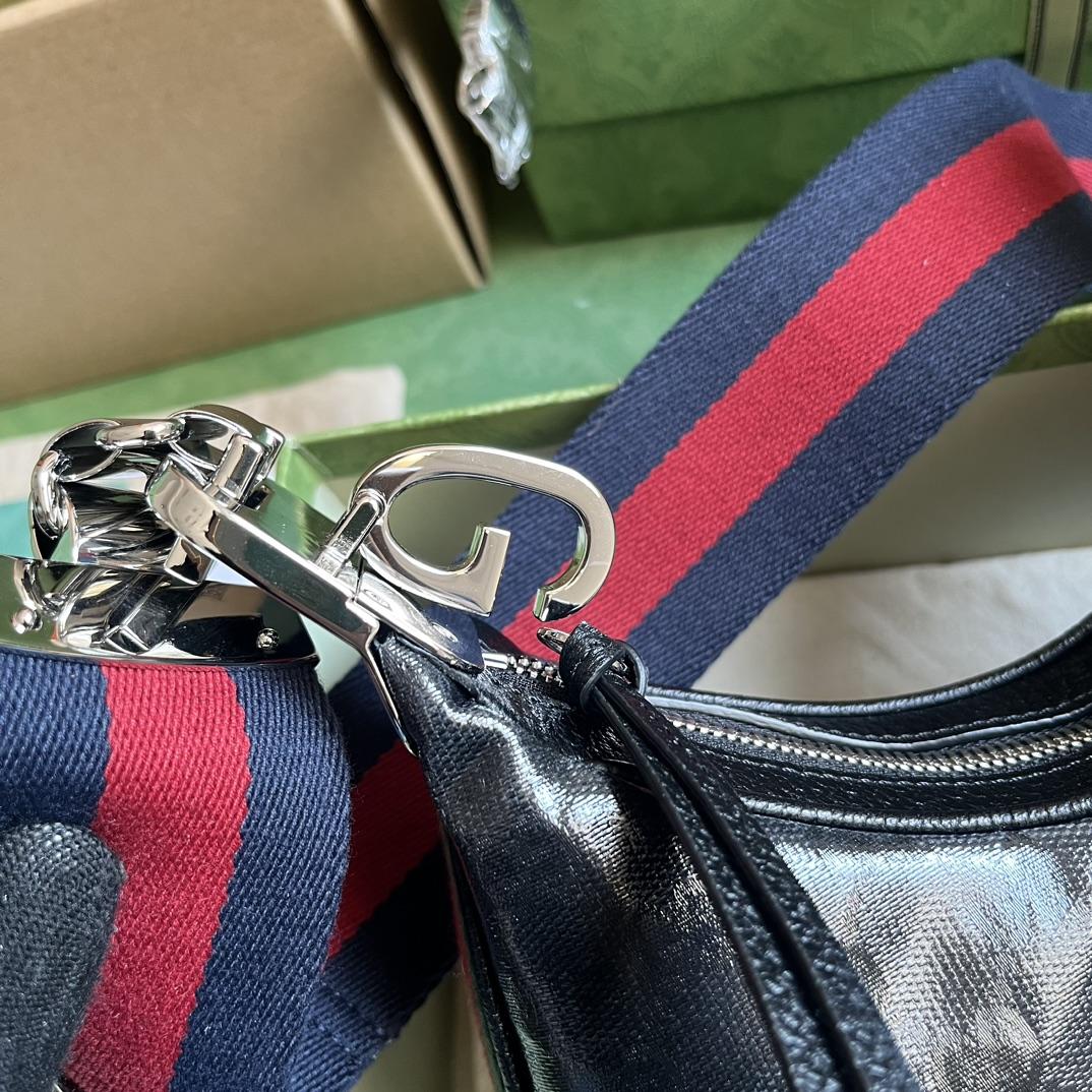 Gucci Attache Small Shoulder Bag (23x 22x 5cm) - PerfectKickZ