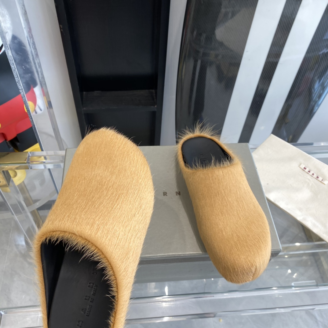 Marni Fussbett Slip-On Flat Mules - PerfectKickZ