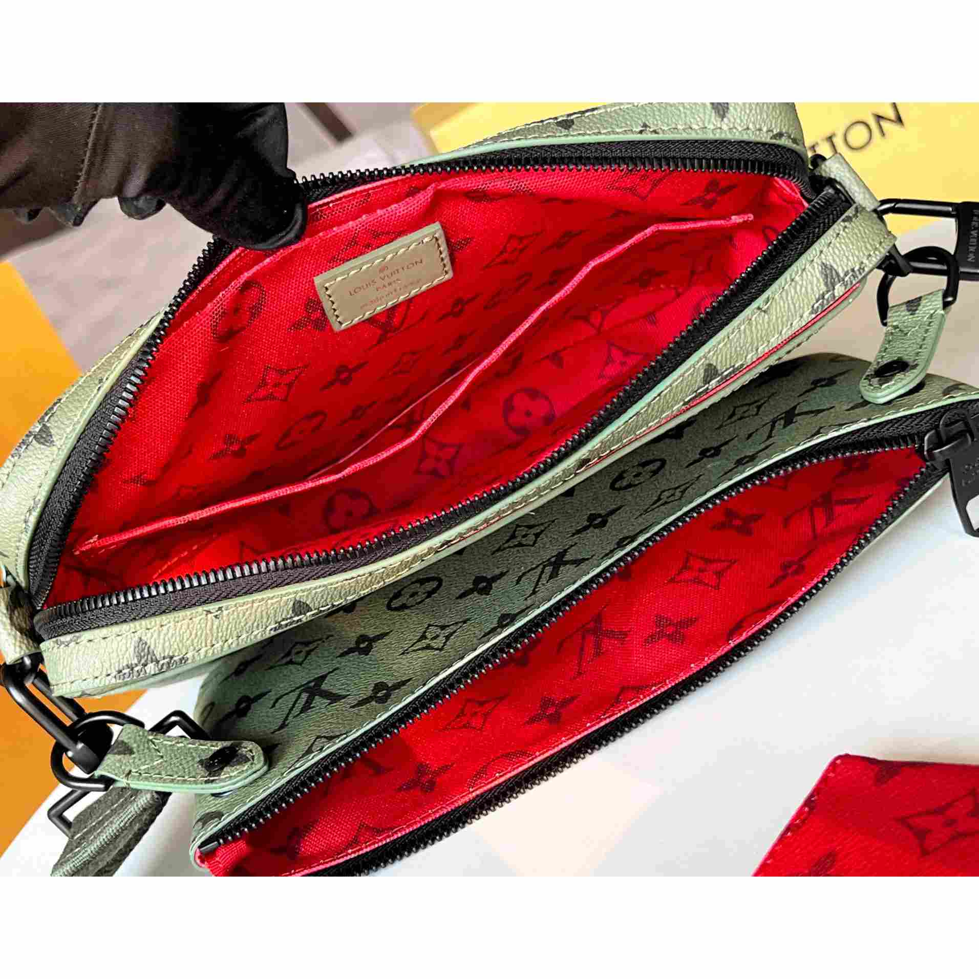 Louis Vuitton Trio Messenger   M23783 - PerfectKickZ
