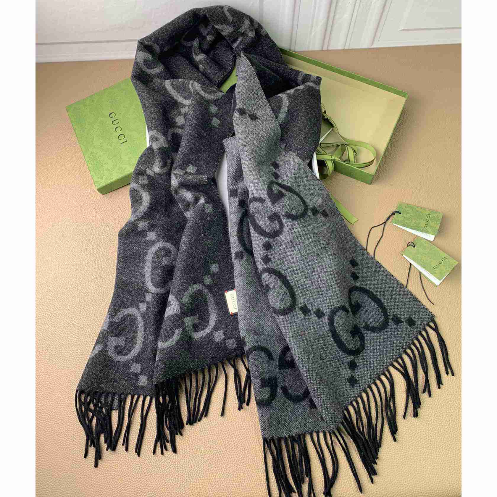 Gucci GG Wool Jacquard Scarf - PerfectKickZ
