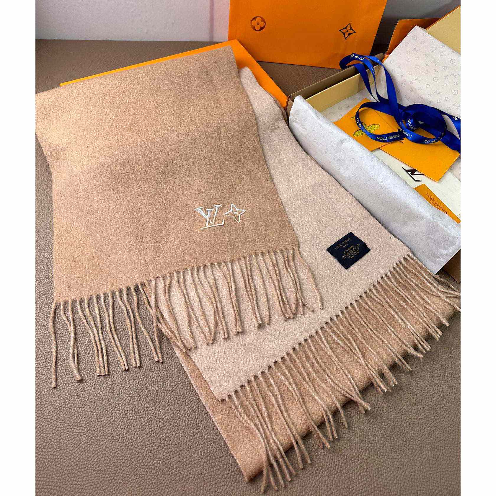 Louis Vitton LV Dual Scarf - PerfectKickZ