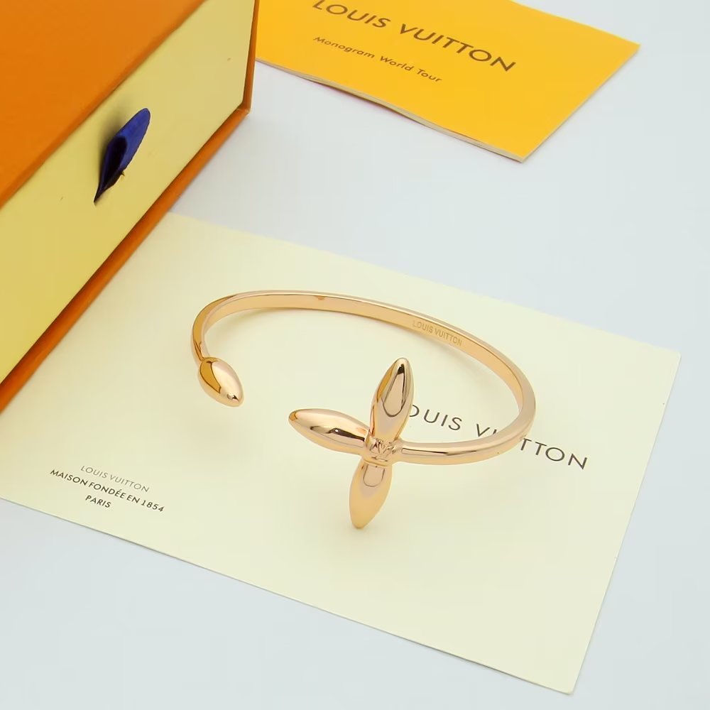 Louis Vuitton Louisette Bracelet - PerfectKickZ