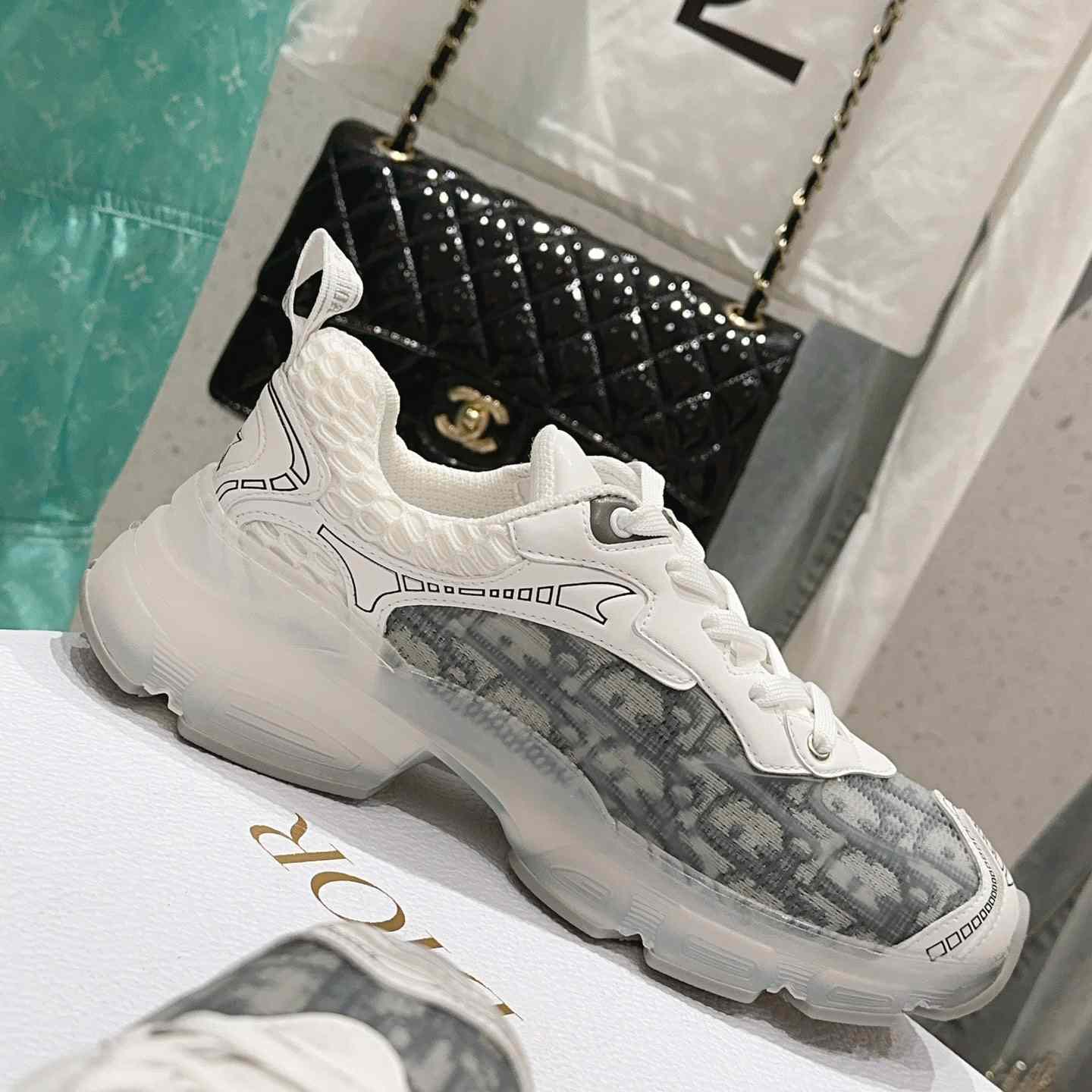 Dior Vibe Sneaker - 