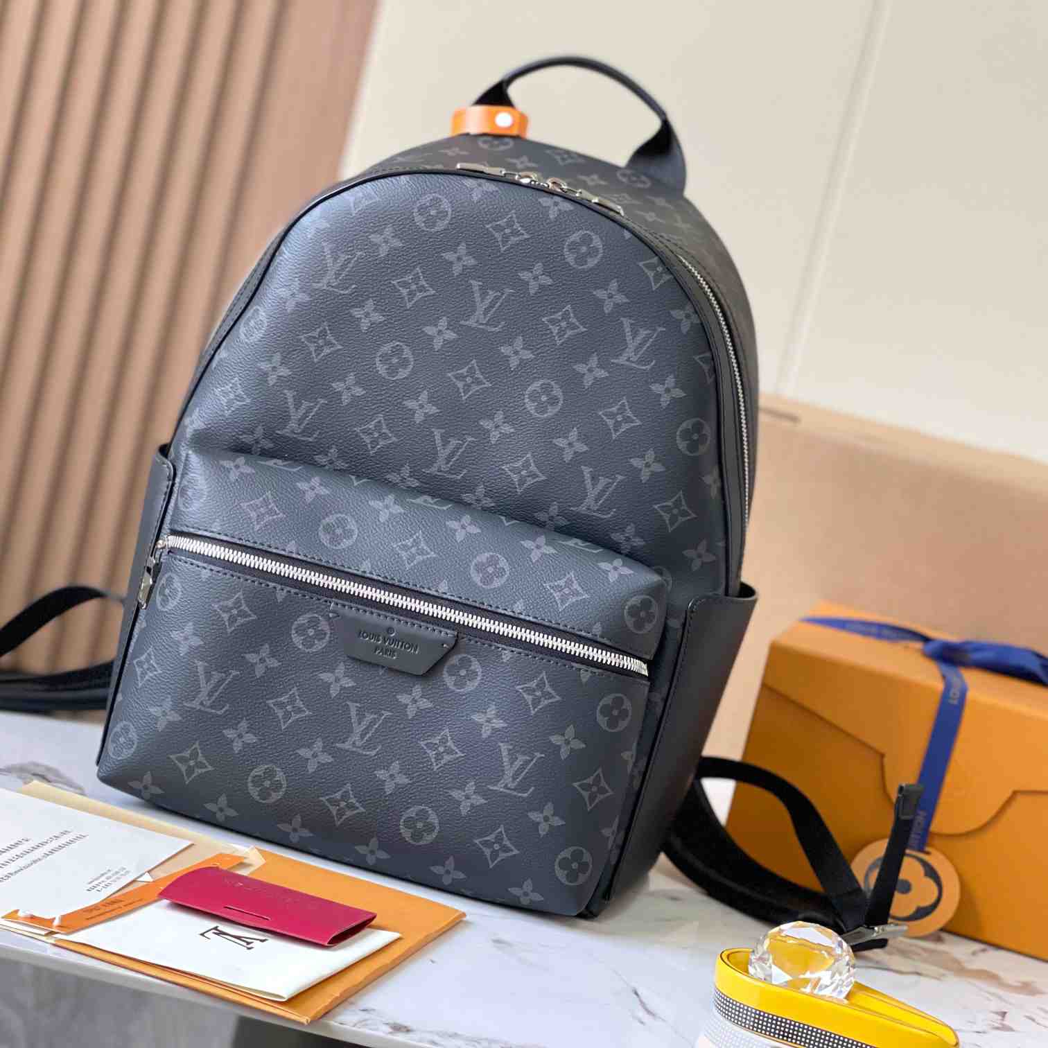 Louis Vuitton Discovery Backpack PM  (29*38*20cm)     M22558 - PerfectKickZ