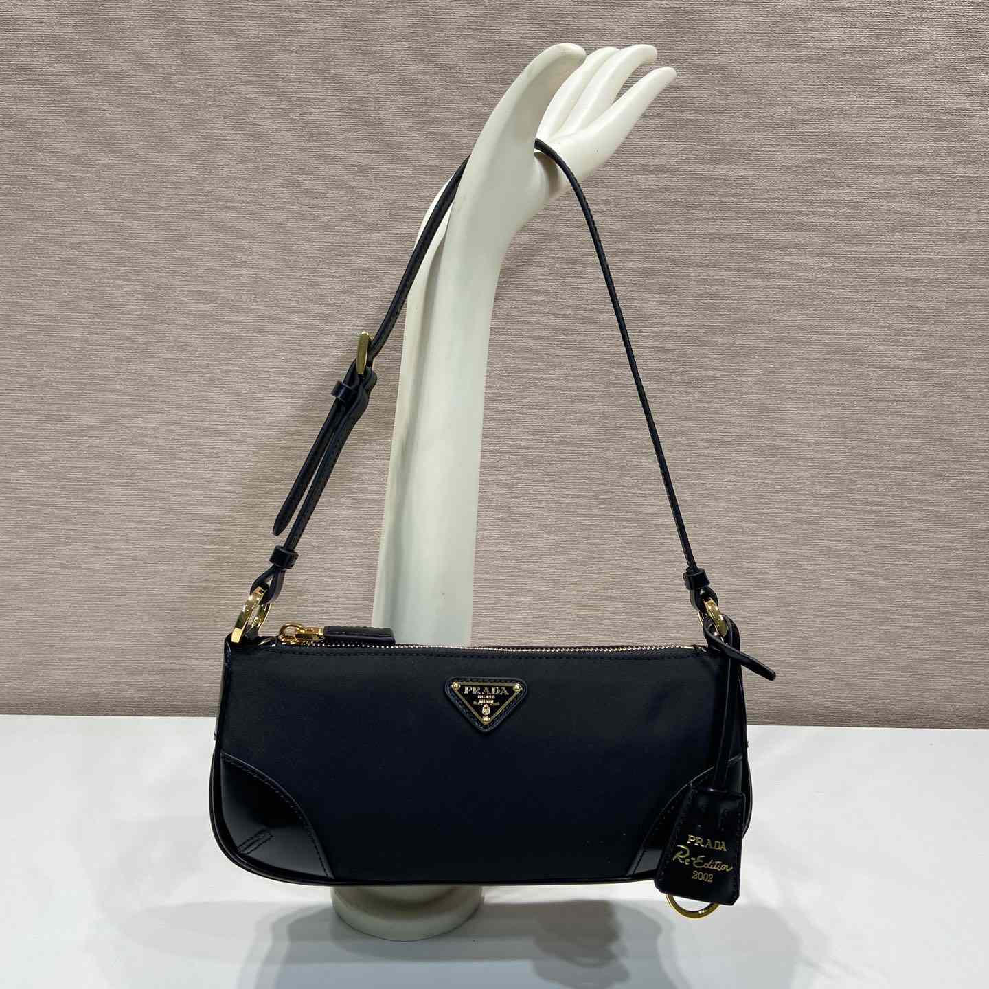 Prada Re-Edition 2002 Re-Nylon And Brushed Leather Shoulder Bag - PerfectKickZ