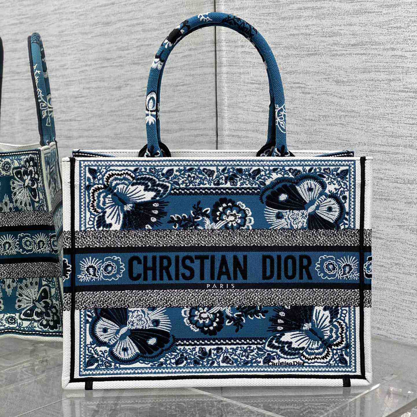 Dior Medium Dior Book Tote - PerfectKickZ