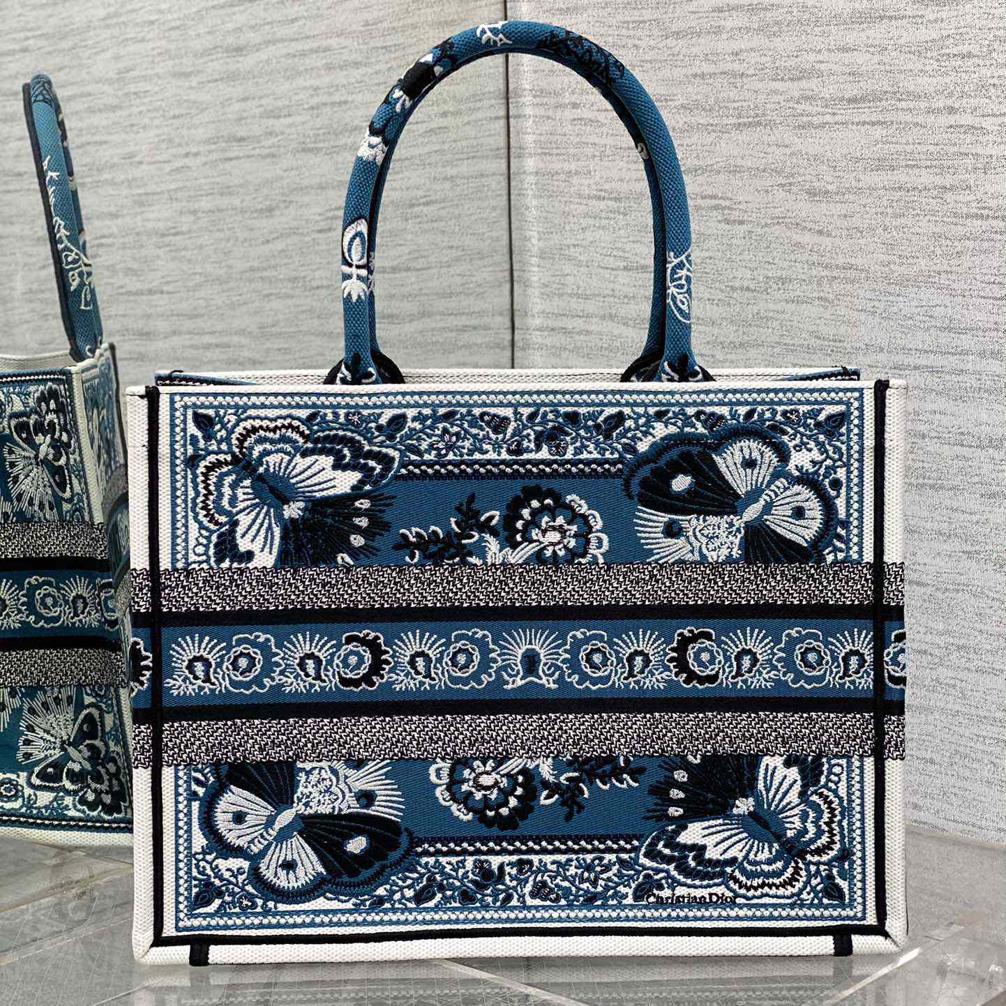 Dior Medium Dior Book Tote - PerfectKickZ