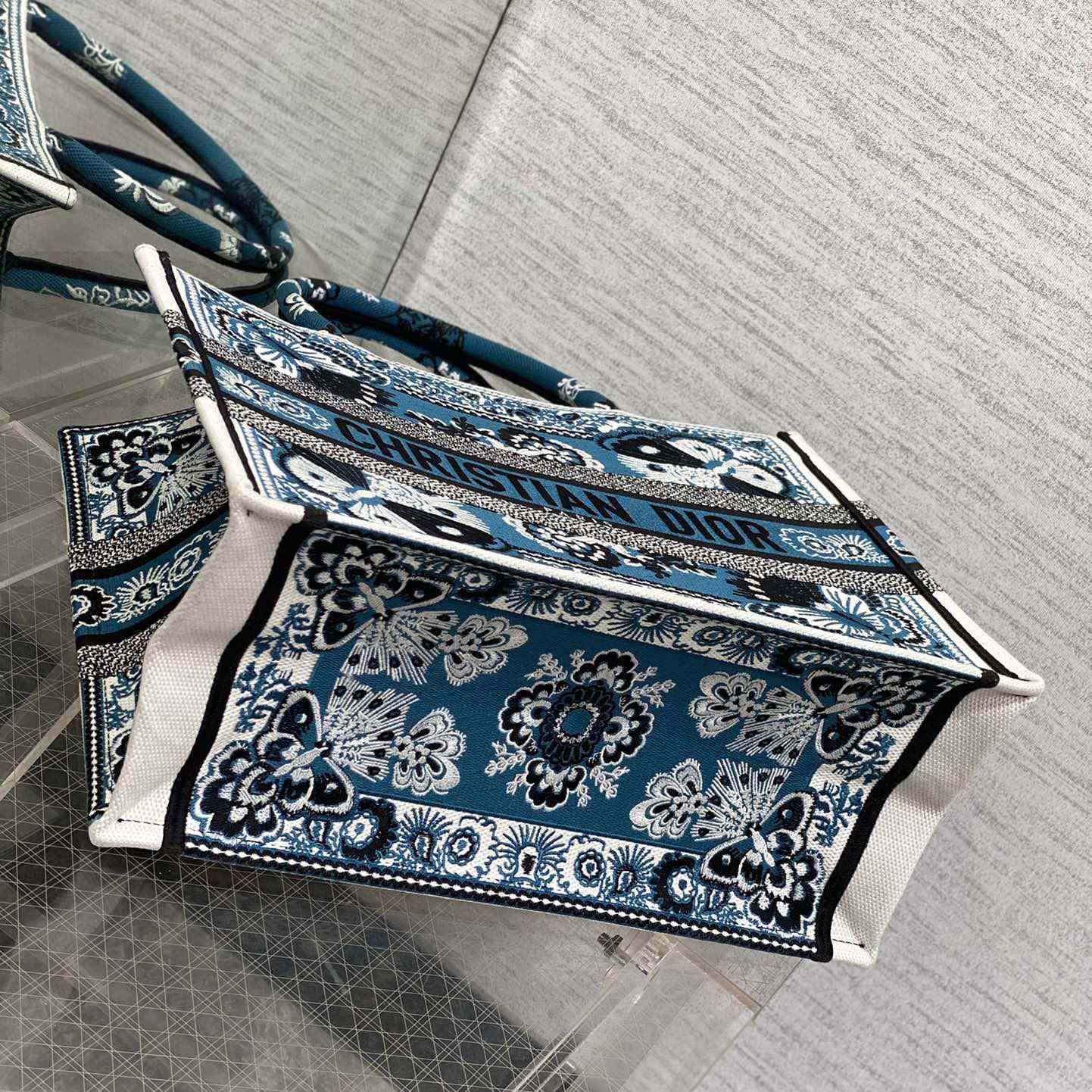 Dior Medium Dior Book Tote - PerfectKickZ