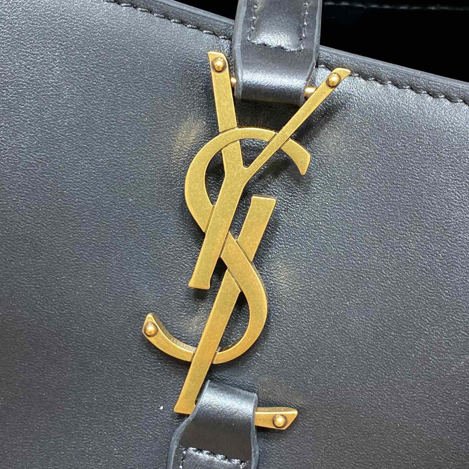 Saint Laurent Le 37 Small In Shiny Leather - PerfectKickZ