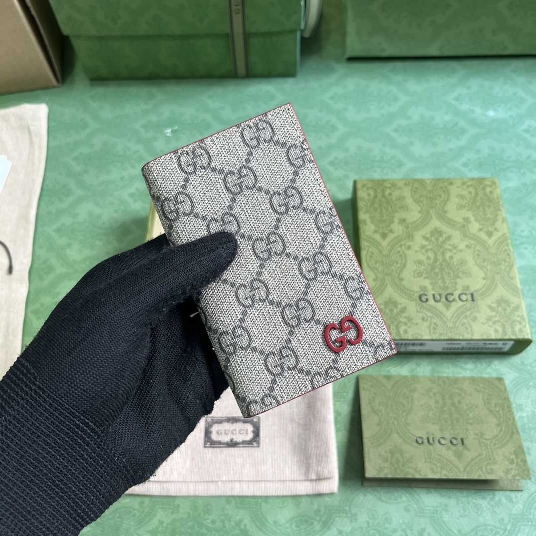 Gucci Long Card Case With GG Detail - PerfectKickZ