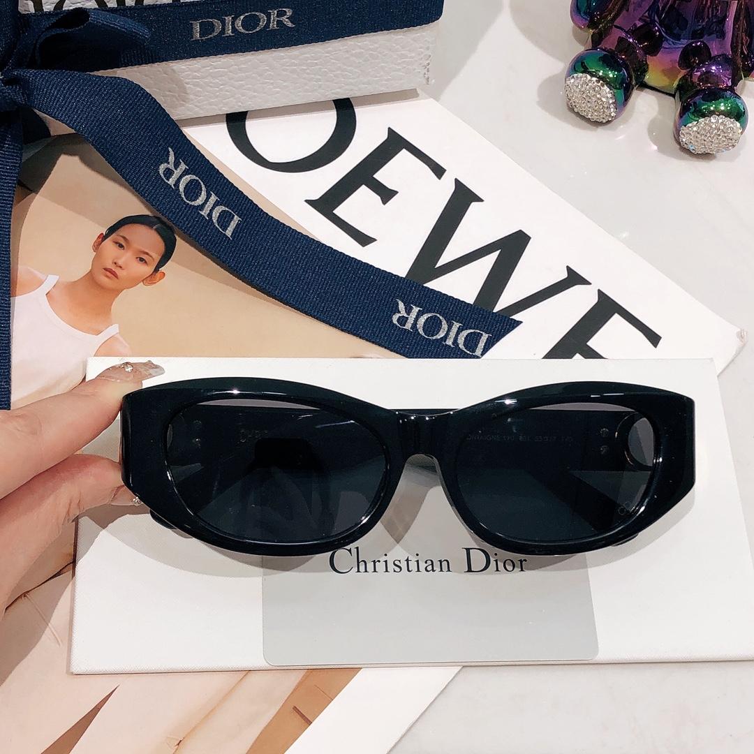 Dior 30Montaigne S9U Sunglasses - PerfectKickZ