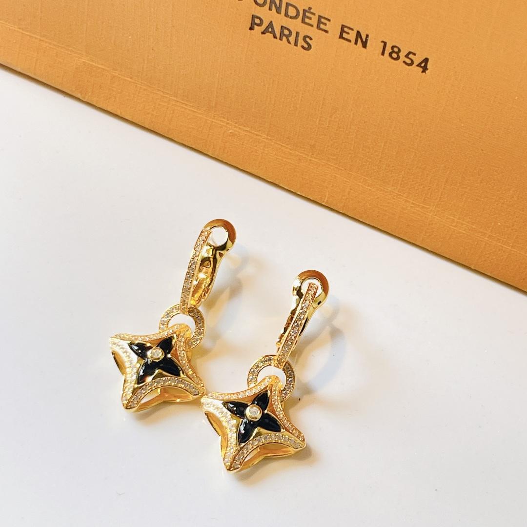Louis Vuitton Ever Blossom Earrings   Q9696 - PerfectKickZ