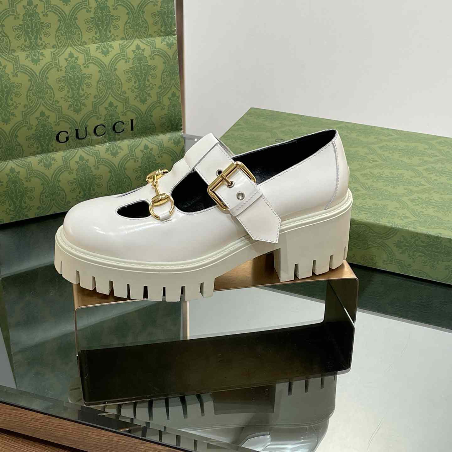 Gucci Women's Loafer With Horsebit - 
