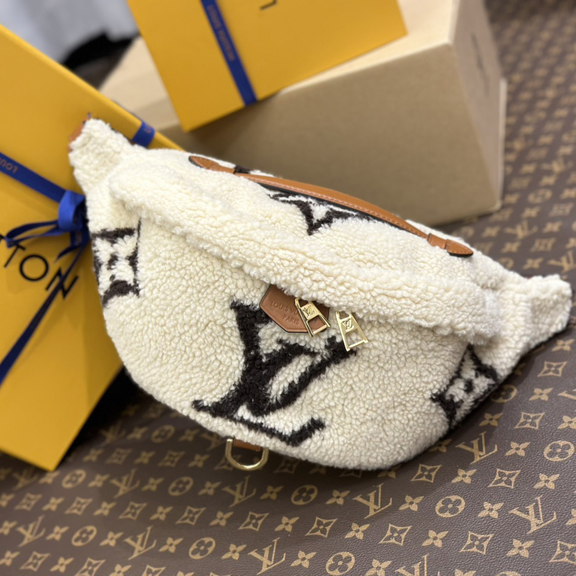 Louis Vuitton LV SKI Bumbag   M23715 - PerfectKickZ