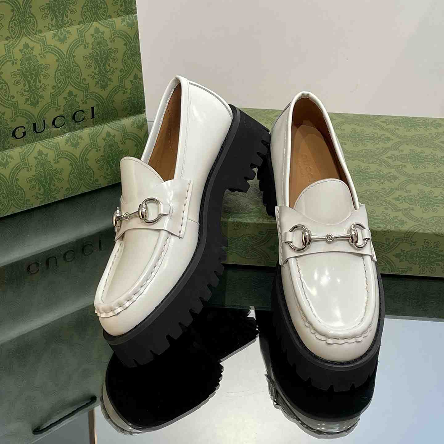 Gucci Women's Loafer With Horsebit - 