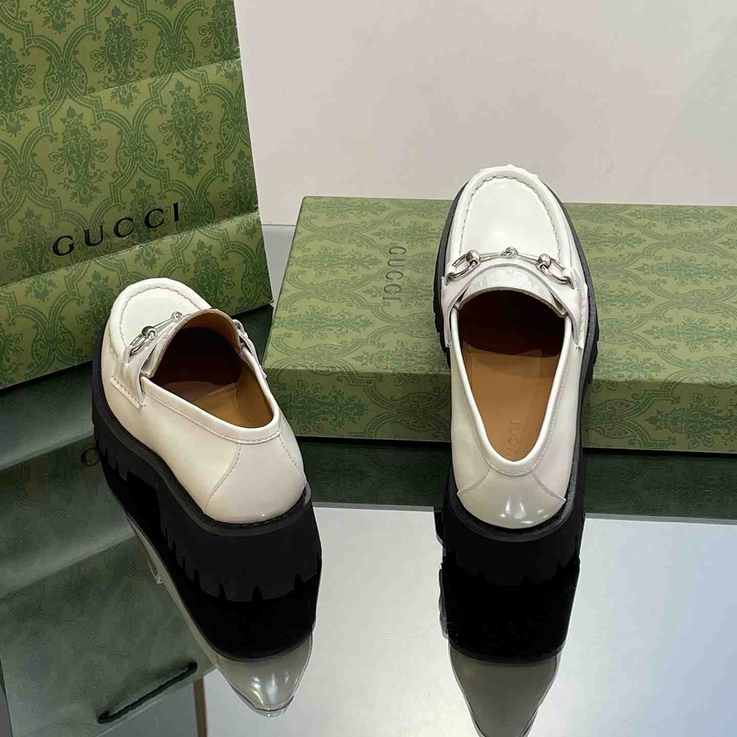 Gucci Women's Loafer With Horsebit - 