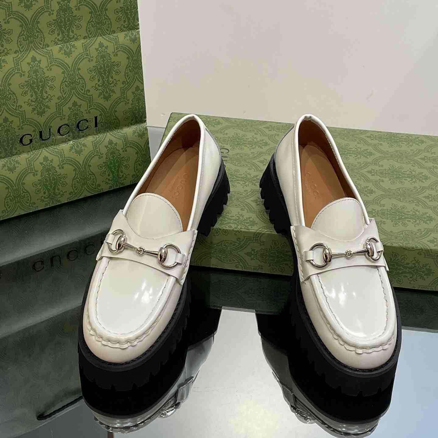 Gucci Women's Loafer With Horsebit - 