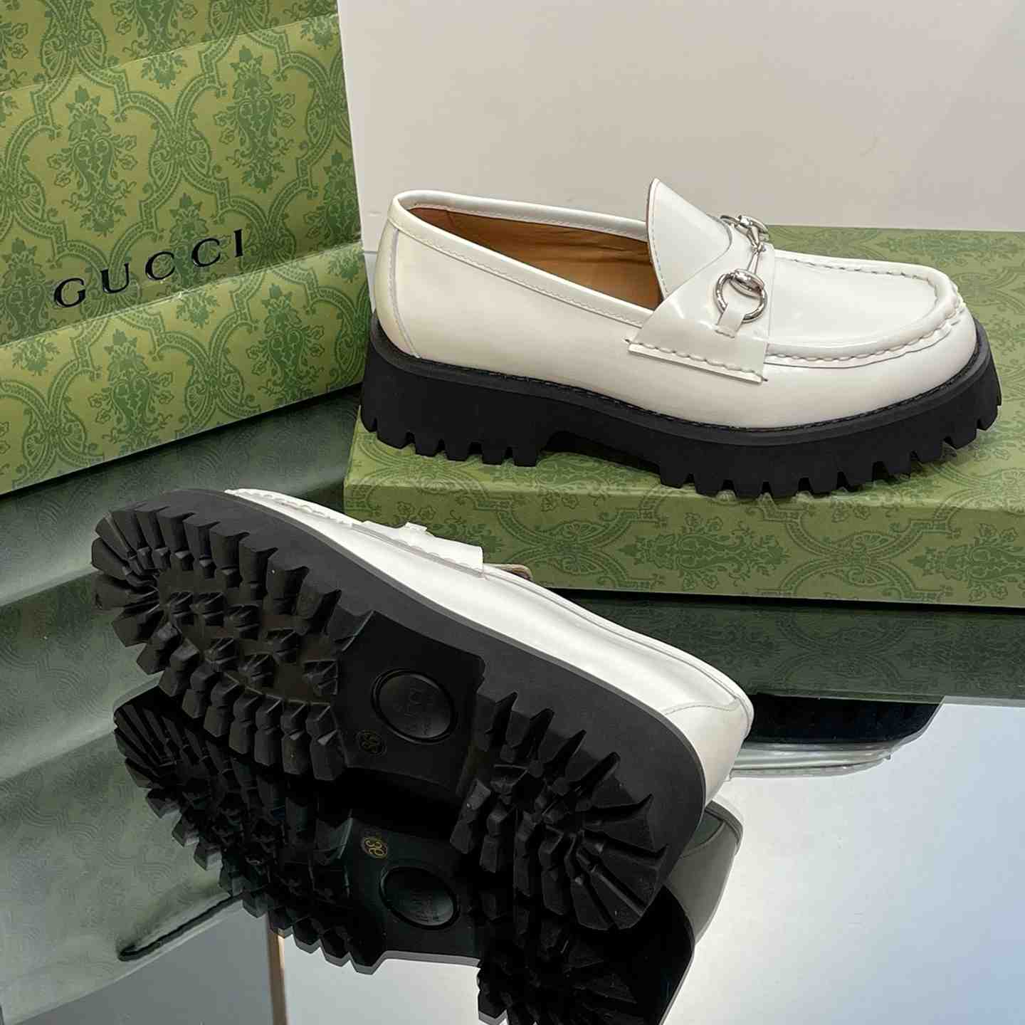 Gucci Women's Loafer With Horsebit - 