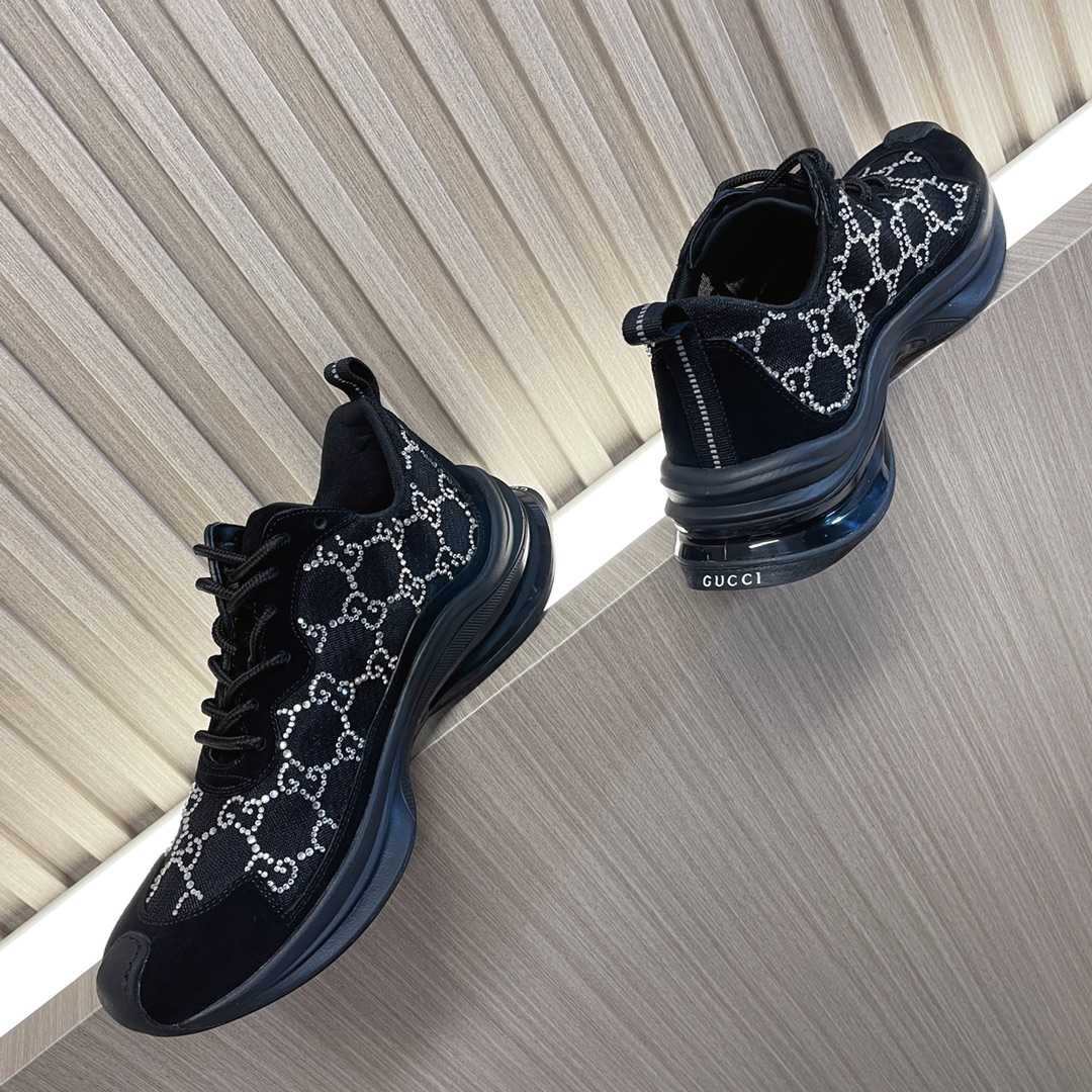Gucci Women's Run Sneaker - PerfectKickZ