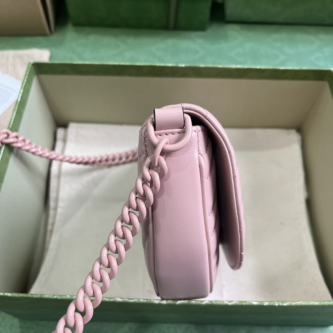 Gucci GG Marmont Matelasse Chain Mini Bag (20x 14.5x 4cm) - PerfectKickZ