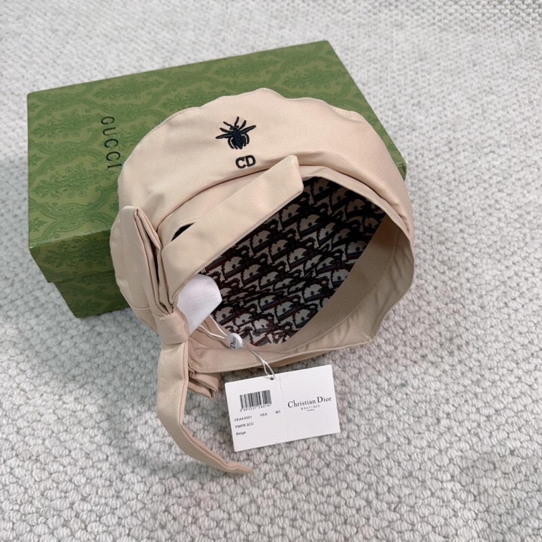 Dior Arty Dior Oblique Beret With Bow - PerfectKickZ