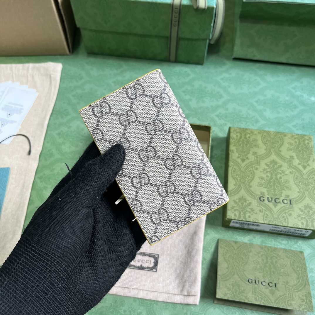 Gucci Long Card Case With GG Detail - PerfectKickZ
