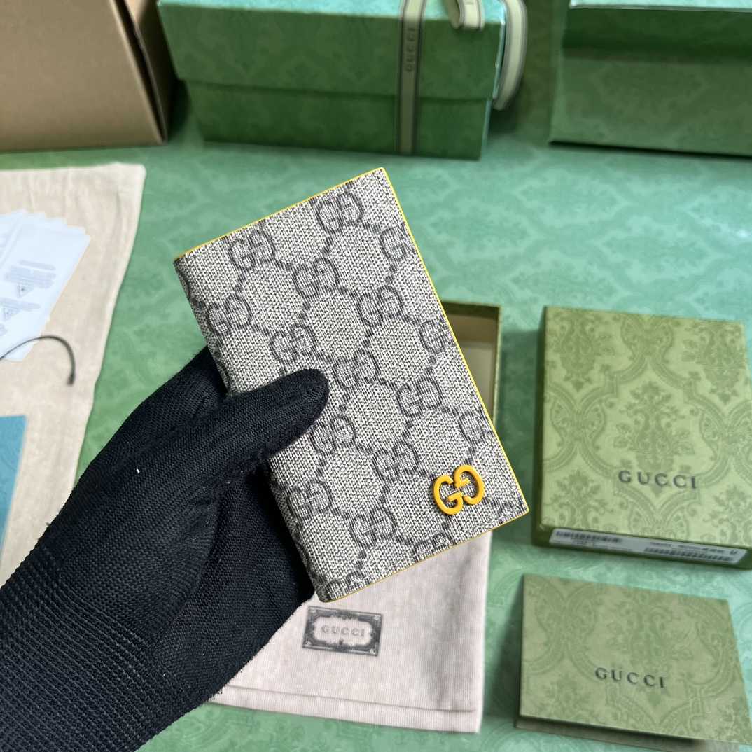 Gucci Long Card Case With GG Detail - PerfectKickZ