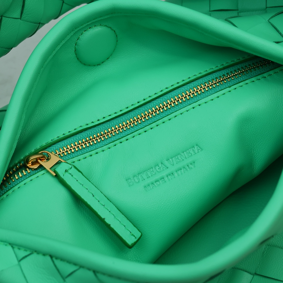 Bottega Veneta Small Hop - PerfectKickZ