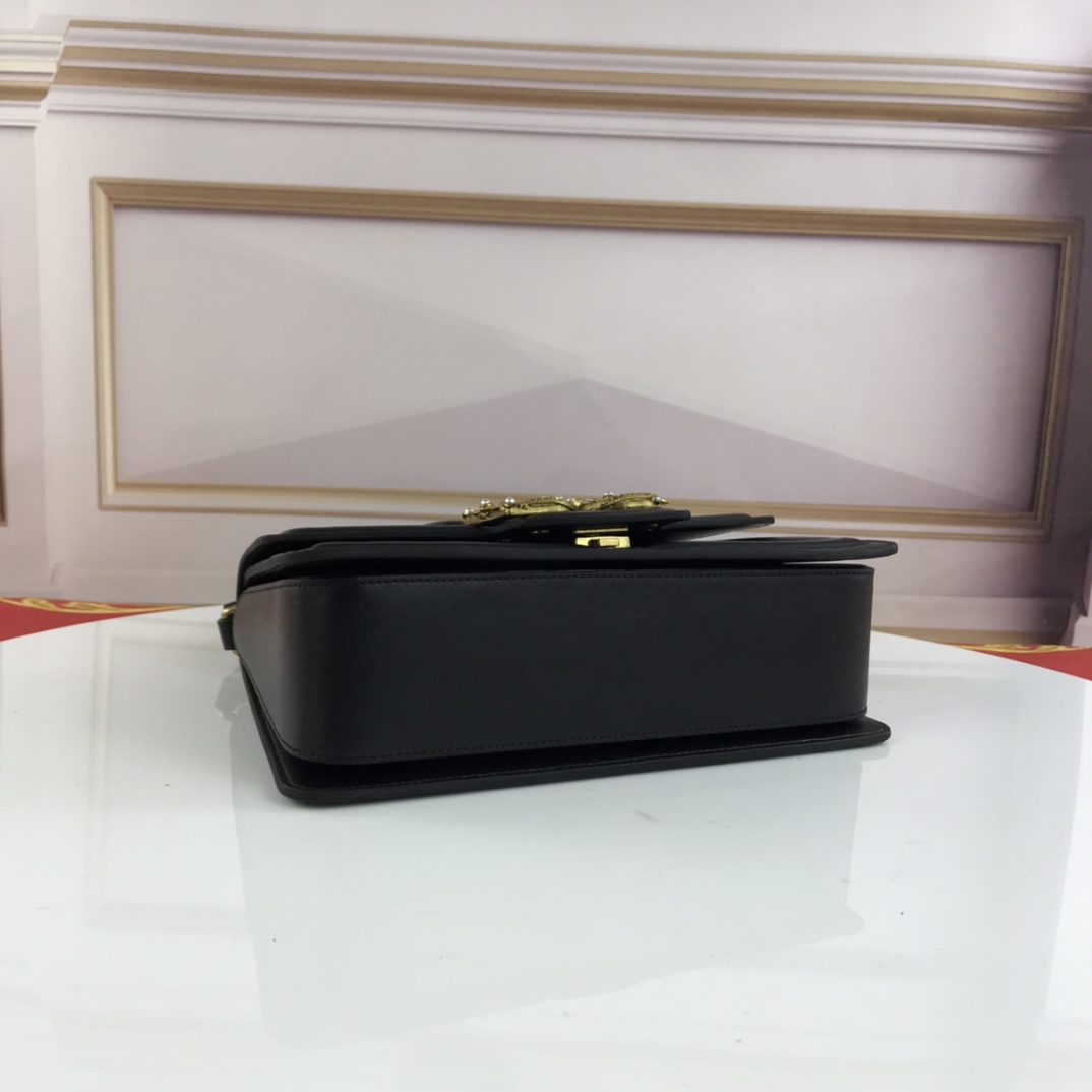 Dolce & Gabbana Small Dg Amore Bag  (27*18*8cm) - PerfectKickZ