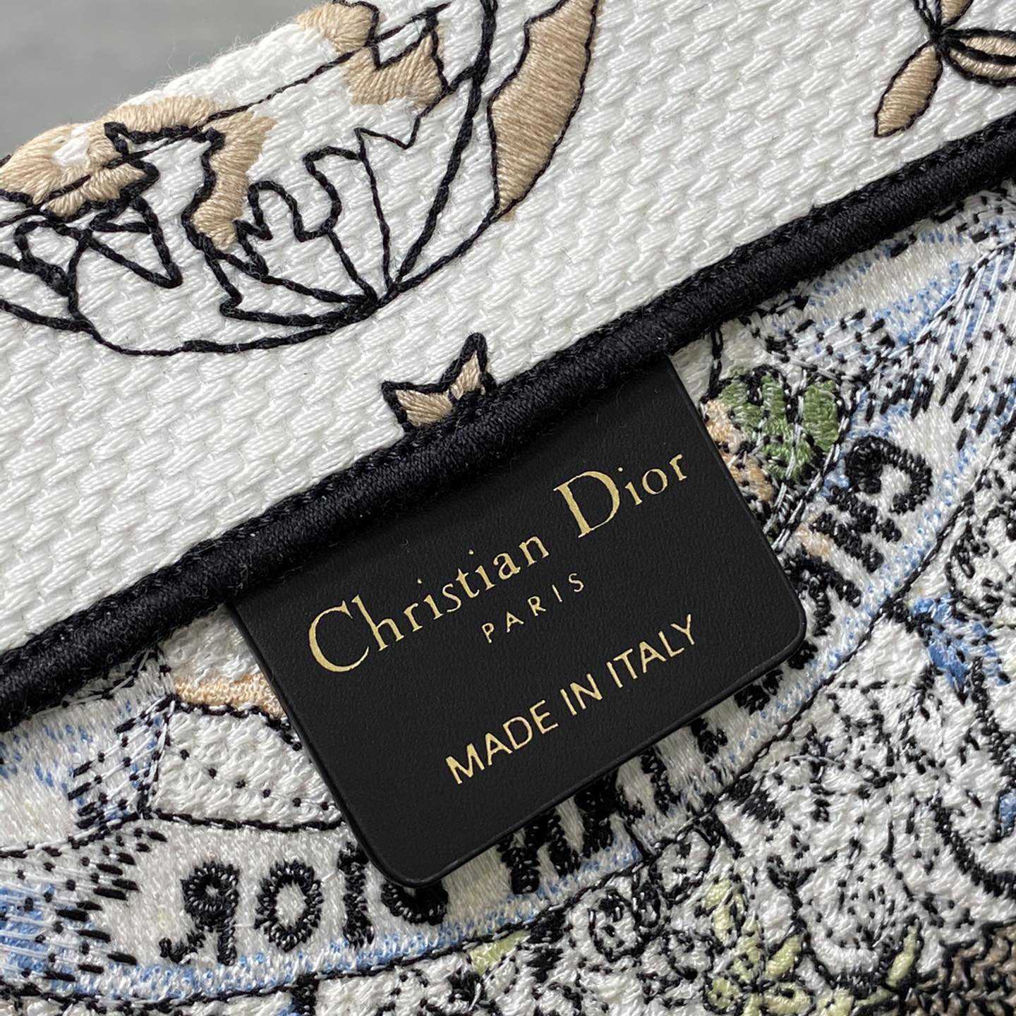 Dior Medium Dior Book Tote - PerfectKickZ