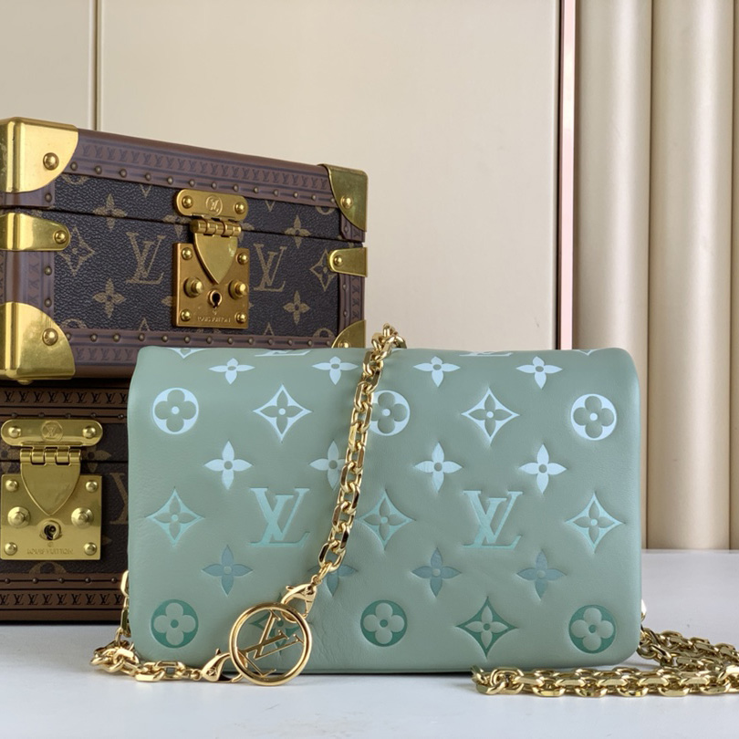 Louis Vuitton Pochette Coussin (20-14-8cm)   M82474 - PerfectKickZ