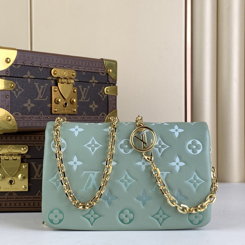 Louis Vuitton Pochette Coussin (20-14-8cm)   M82474 - PerfectKickZ
