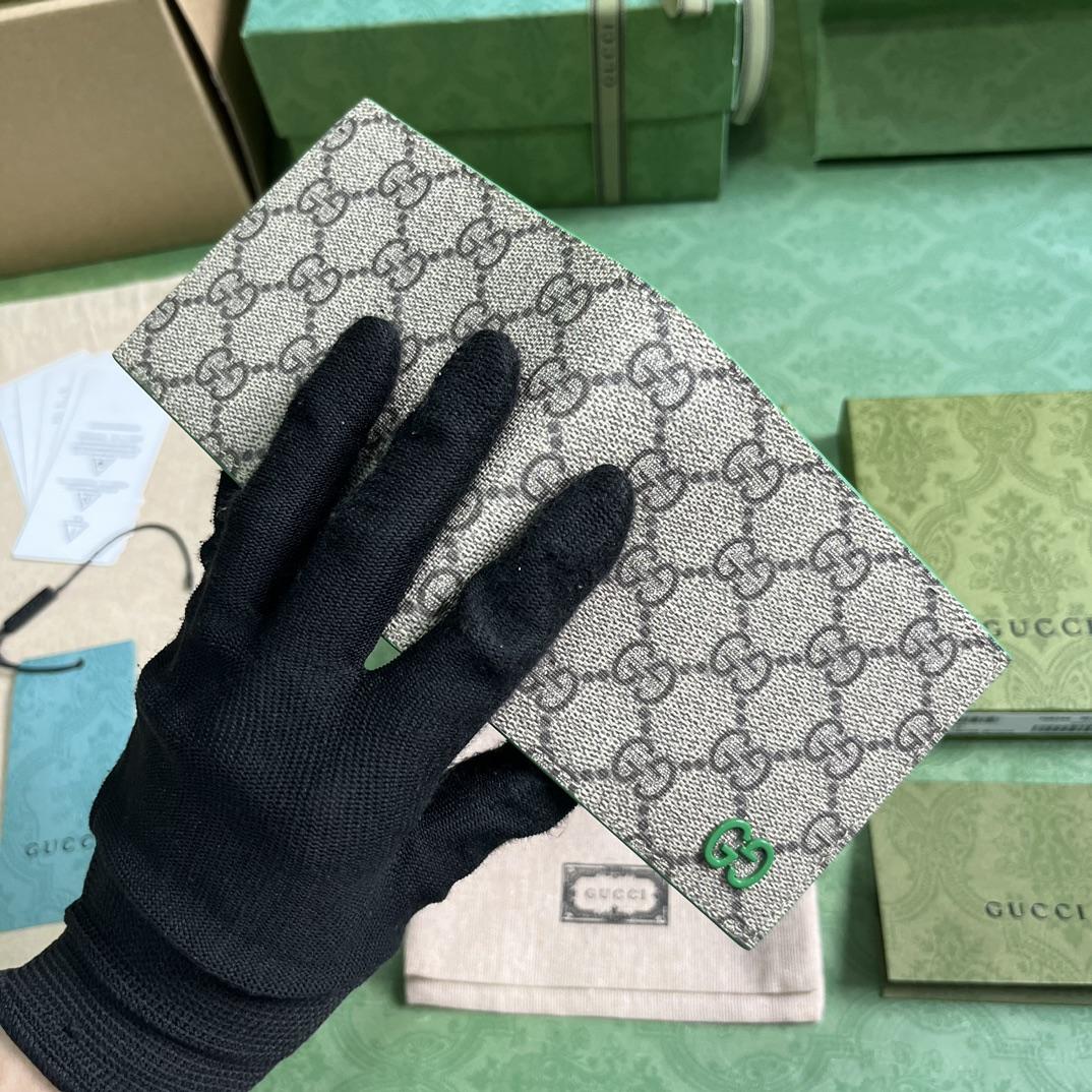 Gucci Wallet With GG Detail - 