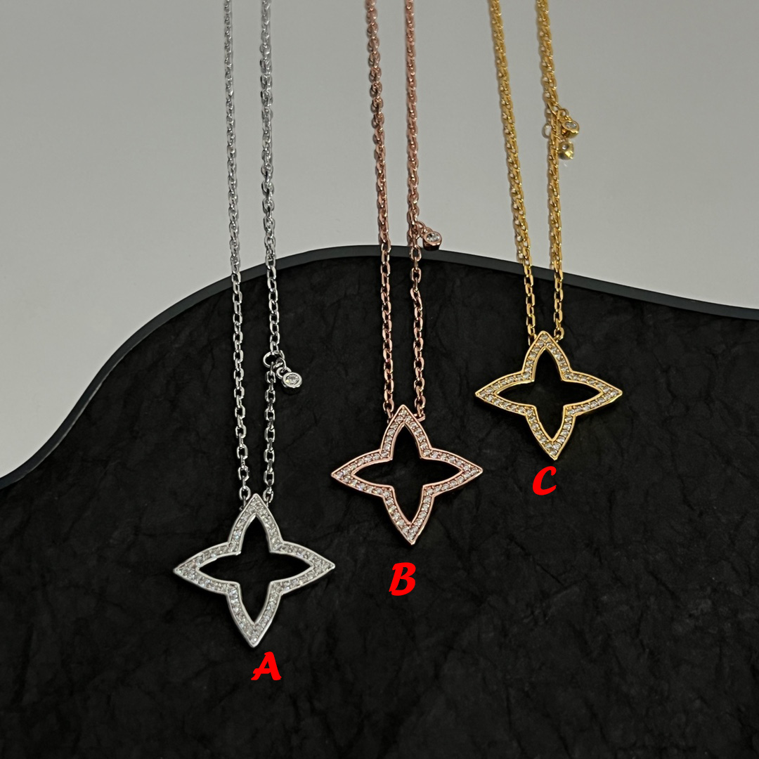Louis Vuitton Blossom Pendant - PerfectKickZ