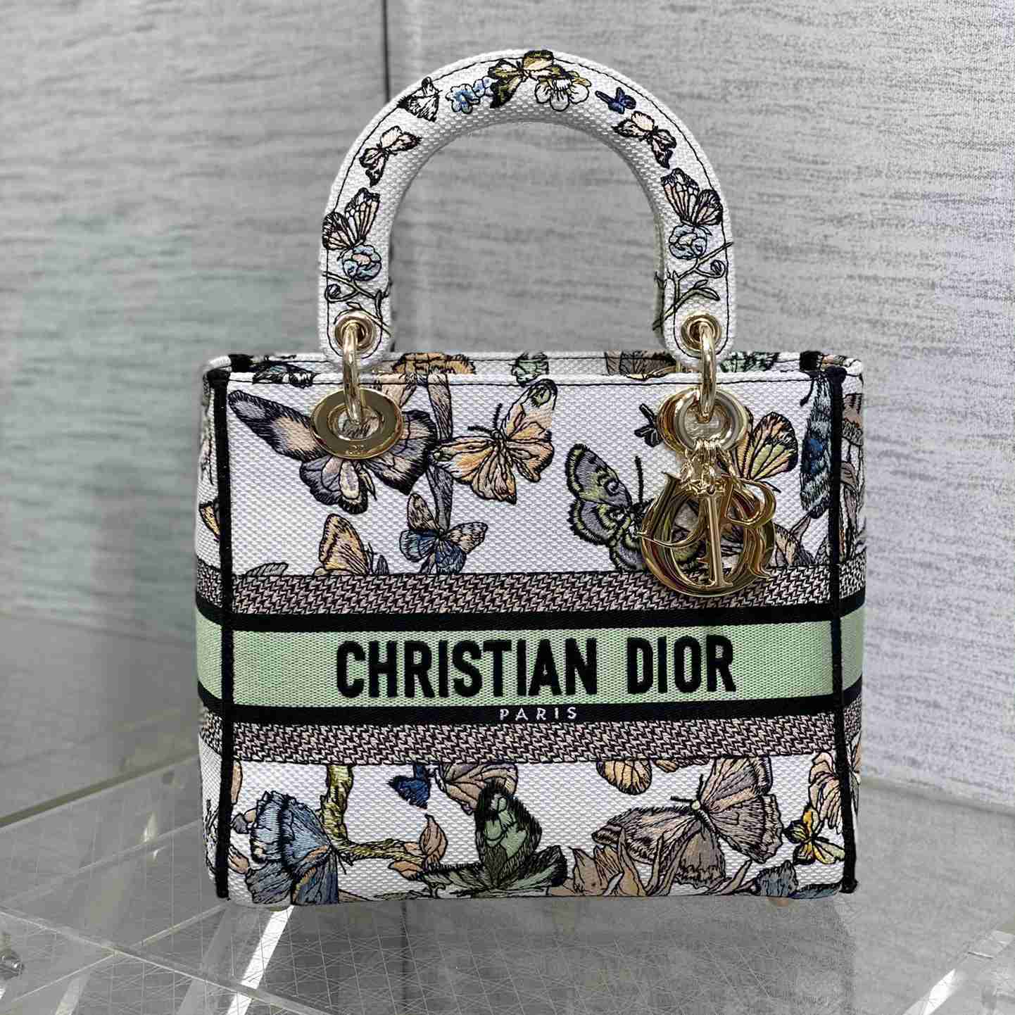 Dior Medium Lady D-lite Bag - PerfectKickZ
