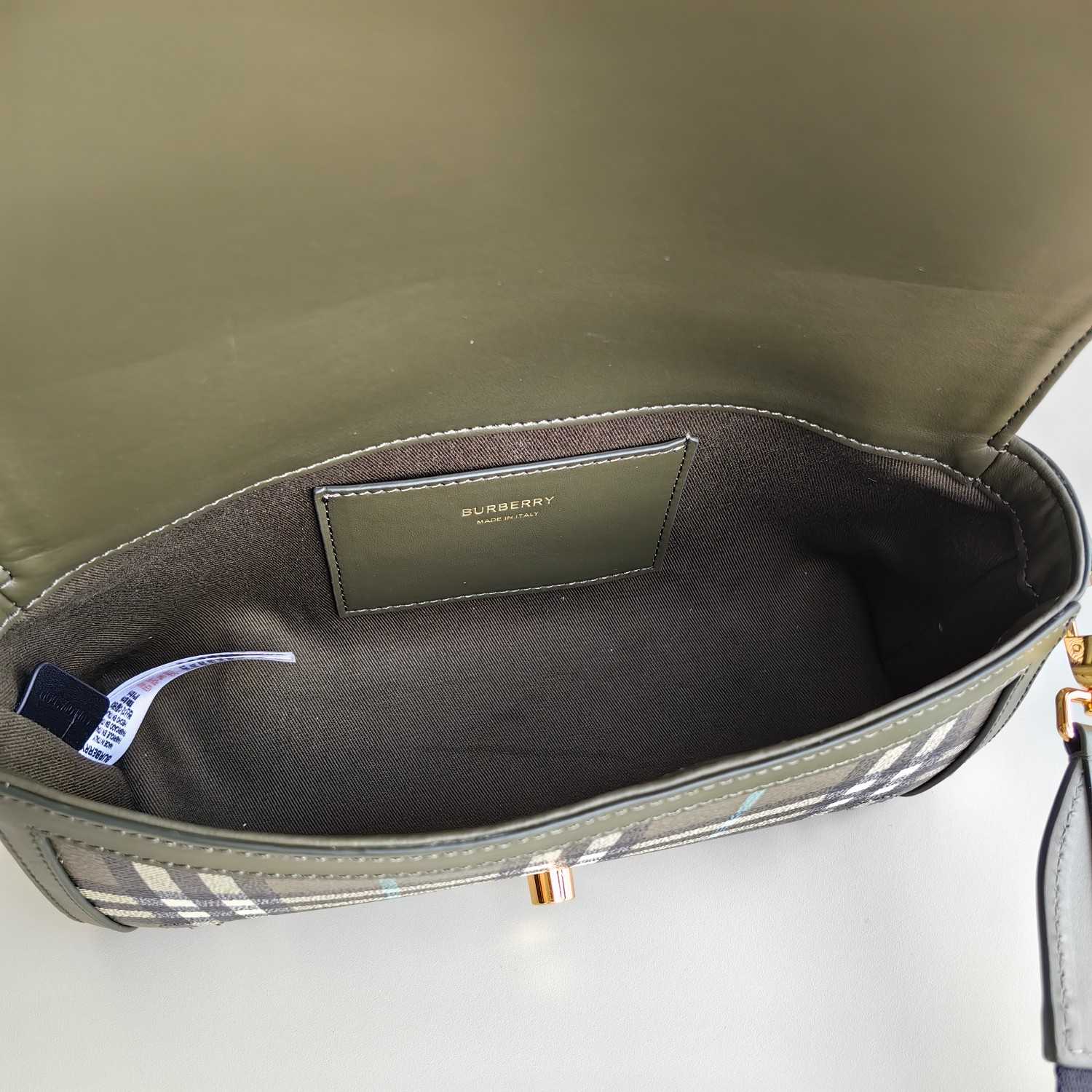Burberry Top Handle Note Bag - PerfectKickZ