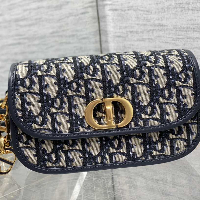 Dior Small 30 Montaigne Avenue Bag - PerfectKickZ