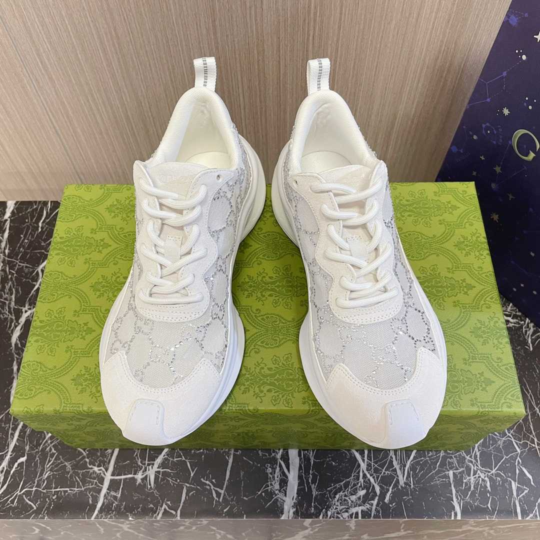 Gucci Women's Run Sneaker - PerfectKickZ