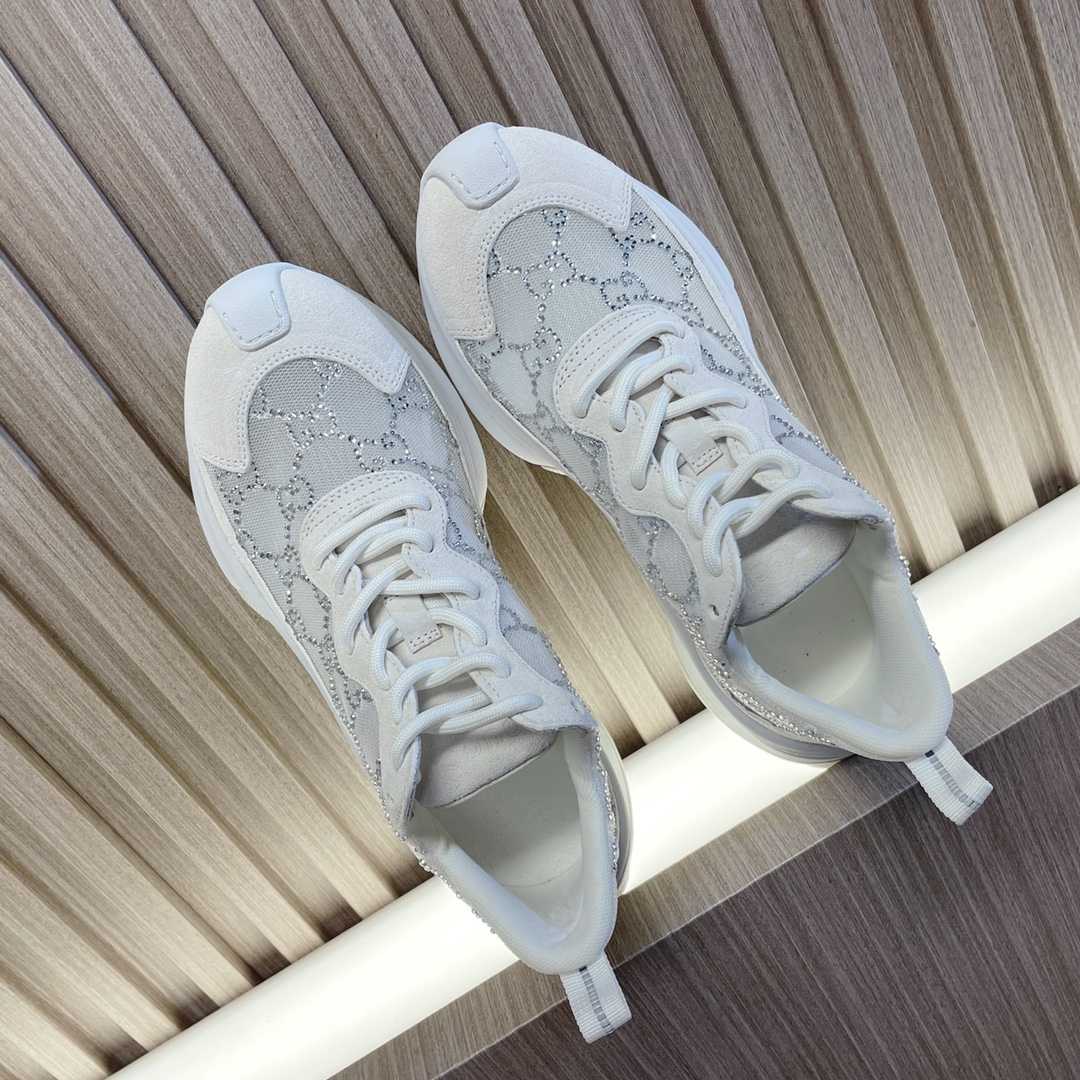 Gucci Women's Run Sneaker - PerfectKickZ