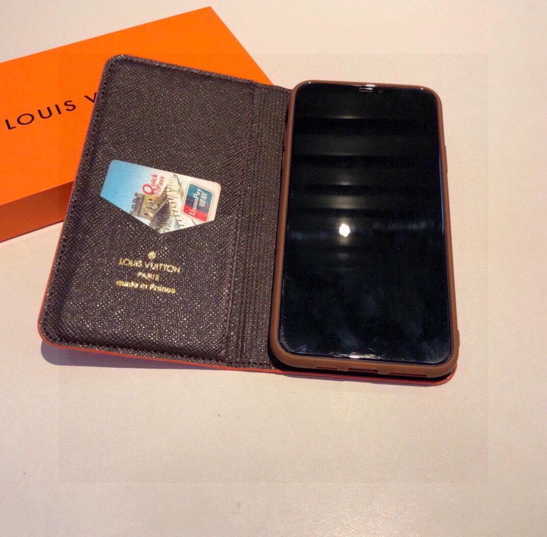 Louis Vuitton Monogram Phone Case  - 