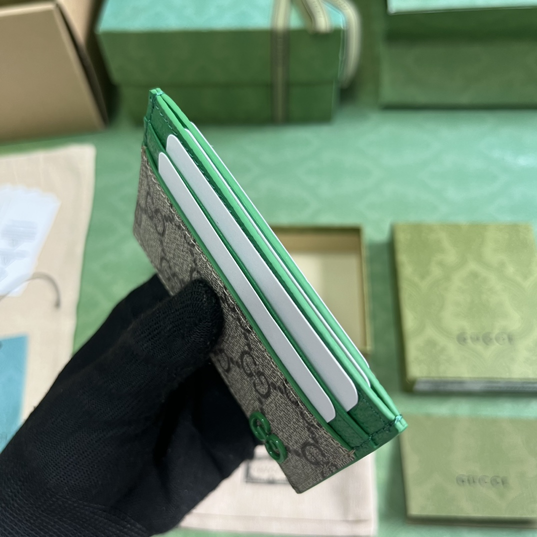 Gucci Card Case With GG Detail - PerfectKickZ