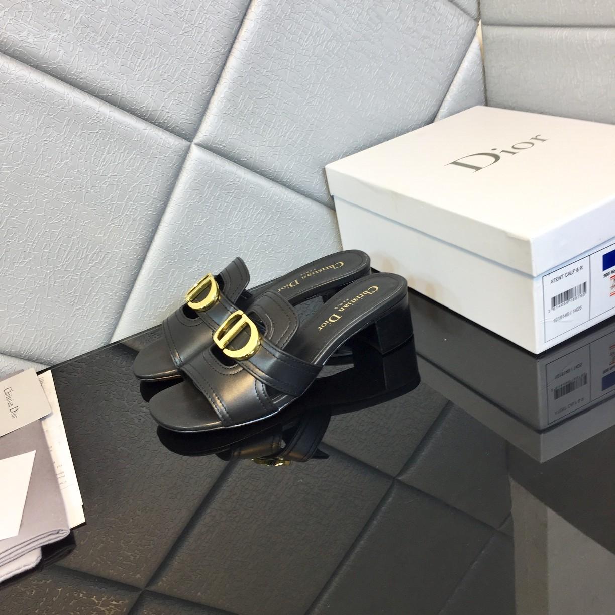 Dior 30 Montaigne Heeled Slide - 