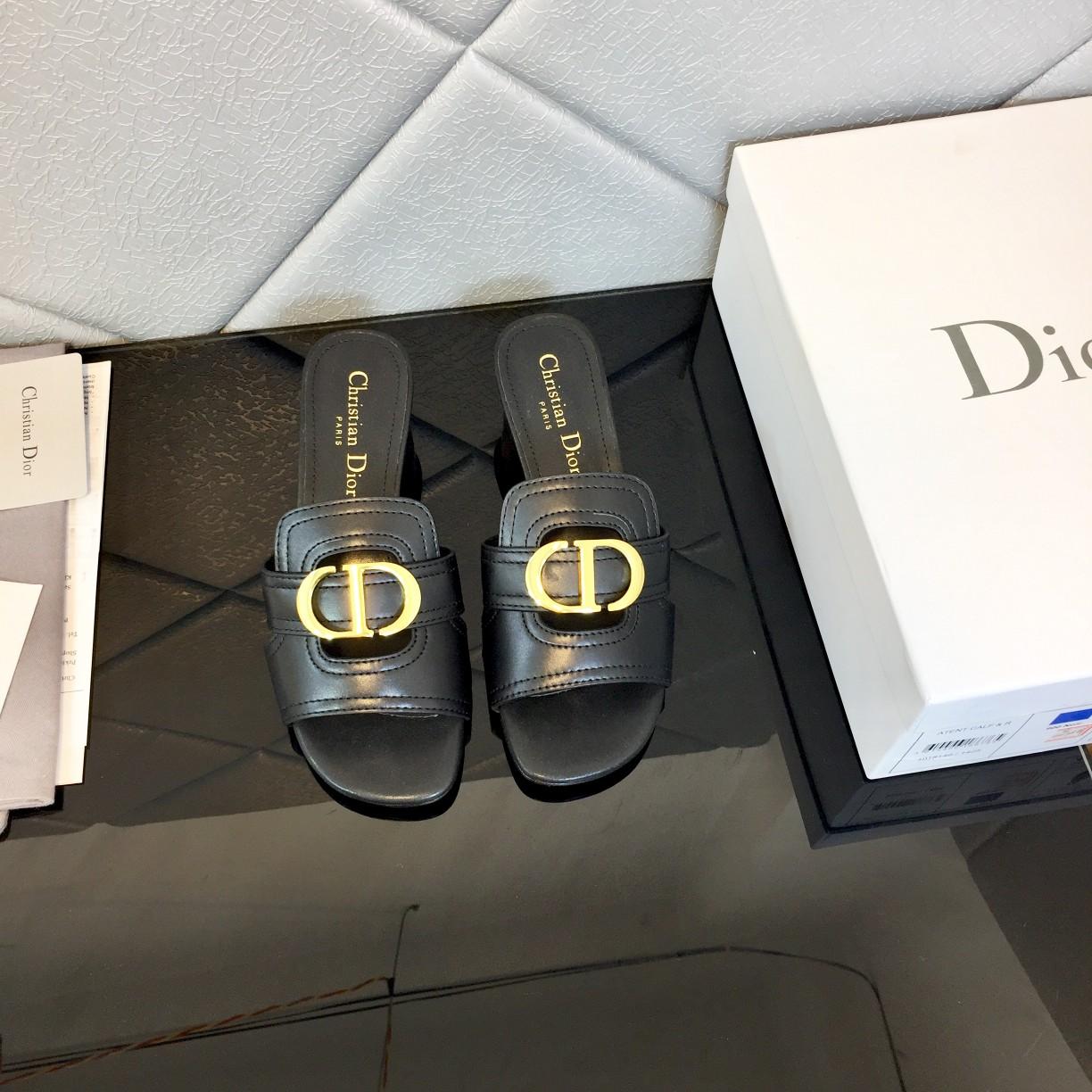 Dior 30 Montaigne Heeled Slide - 