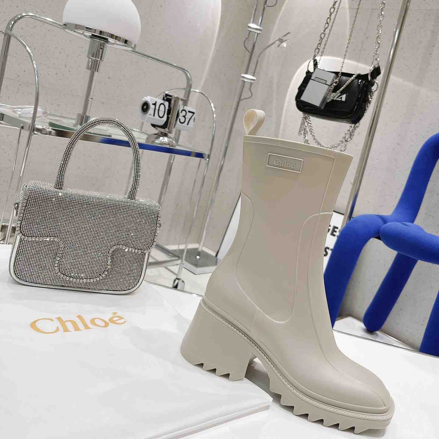 Chloe Debossed-logo Chunky Boots - PerfectKickZ