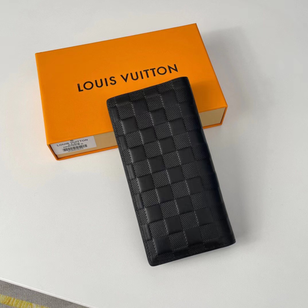 Louis Vuitton Brazza Wallet   N63010 - 