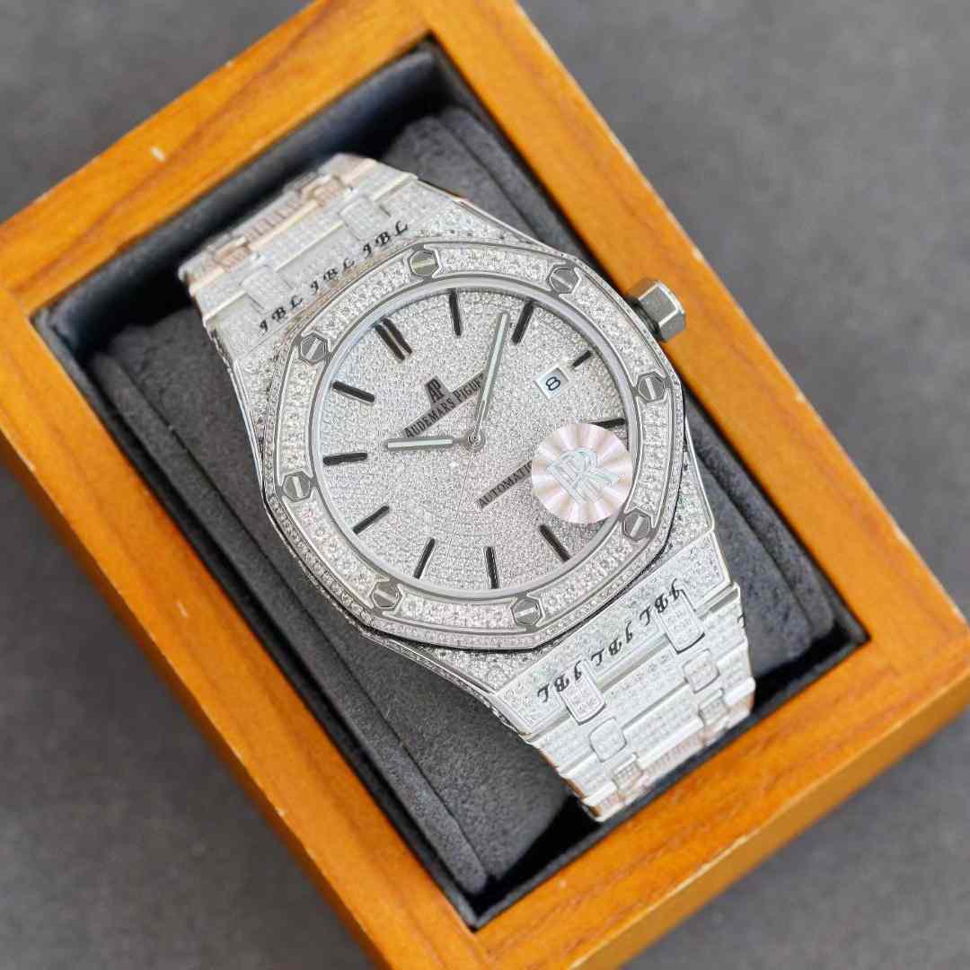 Audemars Piguet Watch - PerfectKickZ