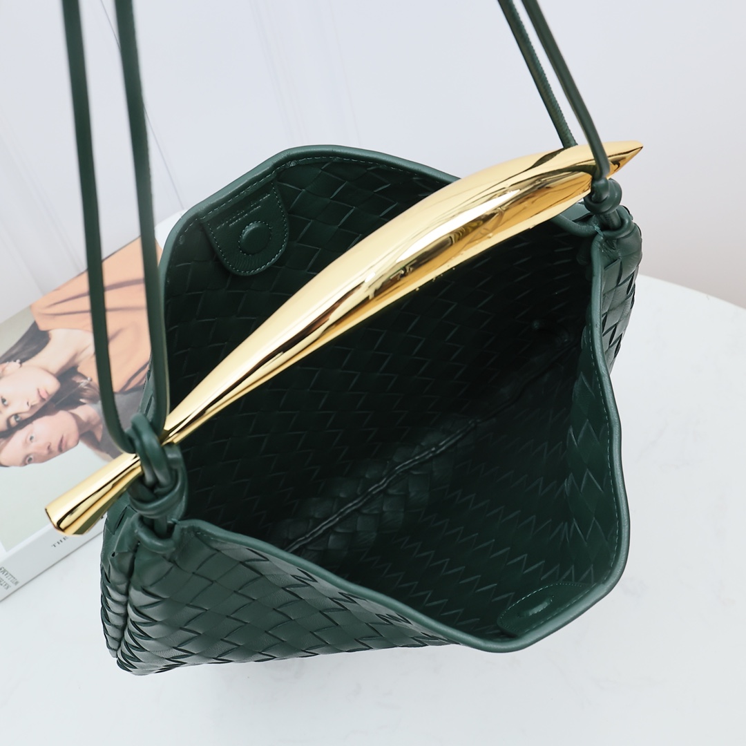 Bottega Veneta Medium Sardine - PerfectKickZ