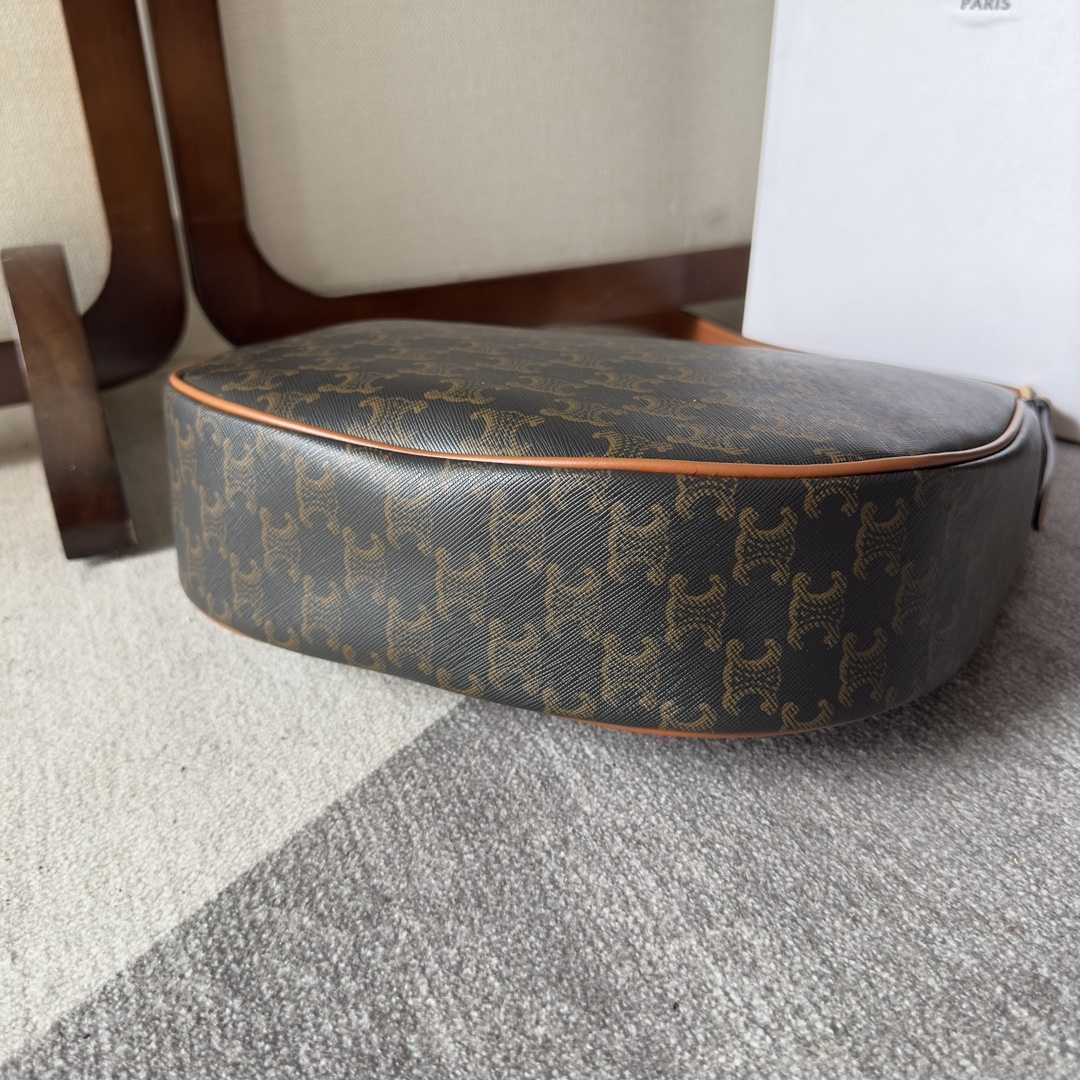 Celine Heloise Bag In Triomphe Canvas And Calfskin - PerfectKickZ