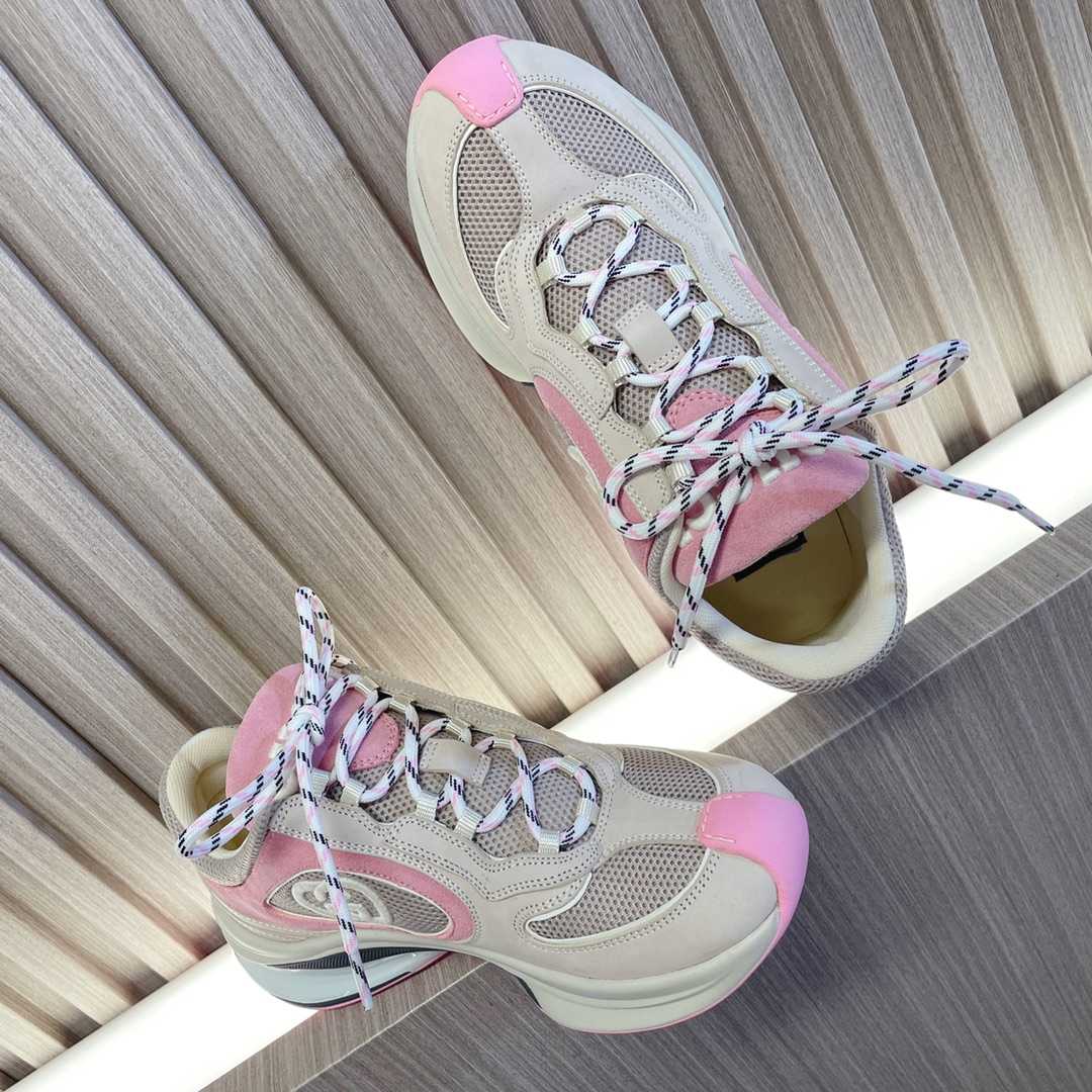 Gucci Women's Run Sneaker - PerfectKickZ