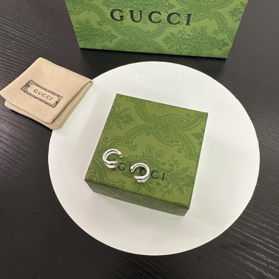 Gucci Wrapped Horsebit Earrings - PerfectKickZ
